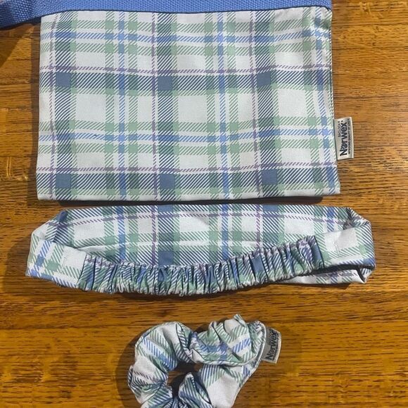 Norwex Headband, Scrunchie and Zipper Storage Bag Set of 3 NWT - Picture 4 of 9